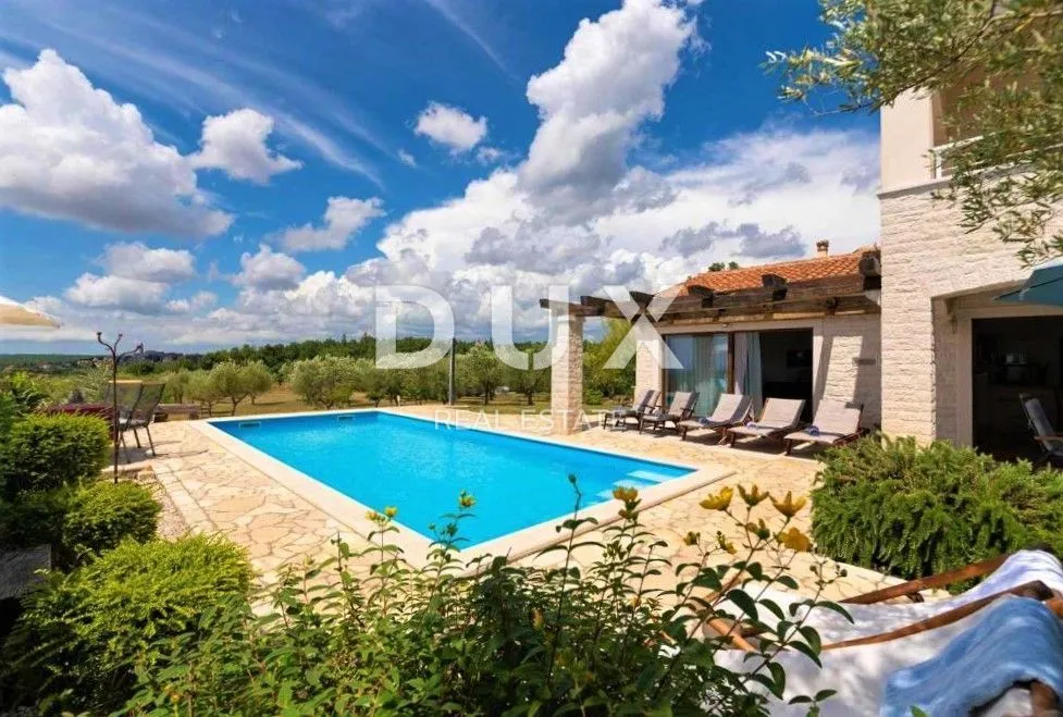 istra, višnjan - vila s koje se pruža panoramski pogled - slika 2