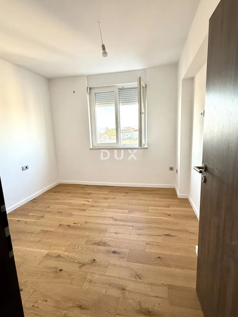 zadar, branimir – renoviran dvosoban stan s pogledom na stari grad! - slika 4