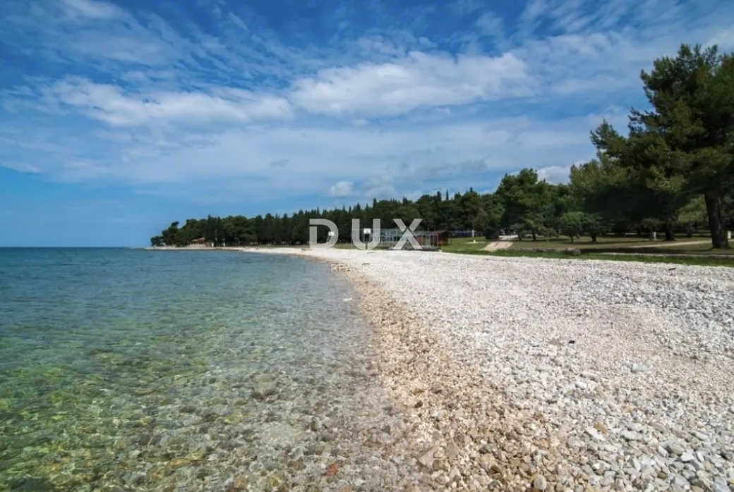 istra, peroj - stan u centru s pogledom na more - slika 12