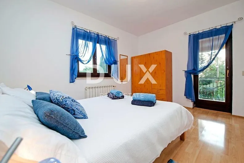 istra, poreč - apartmanska vila s bazenom - slika 16