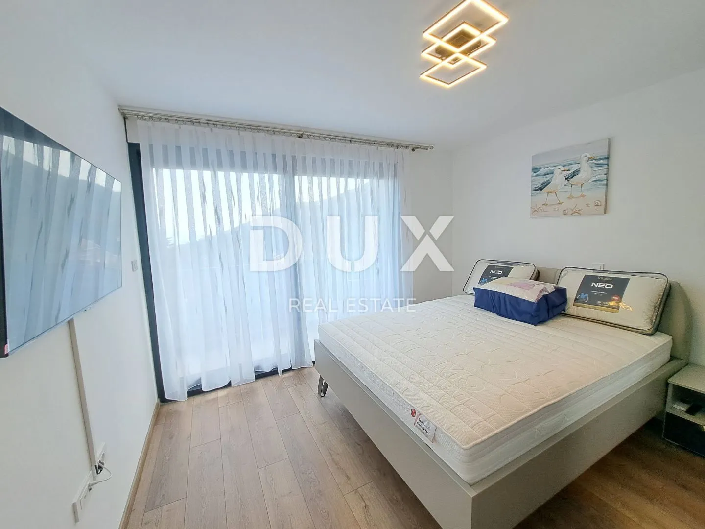 opatija, lovran - luksuzna vila s dva stana, dva bazena i pogledom na more - slika 27