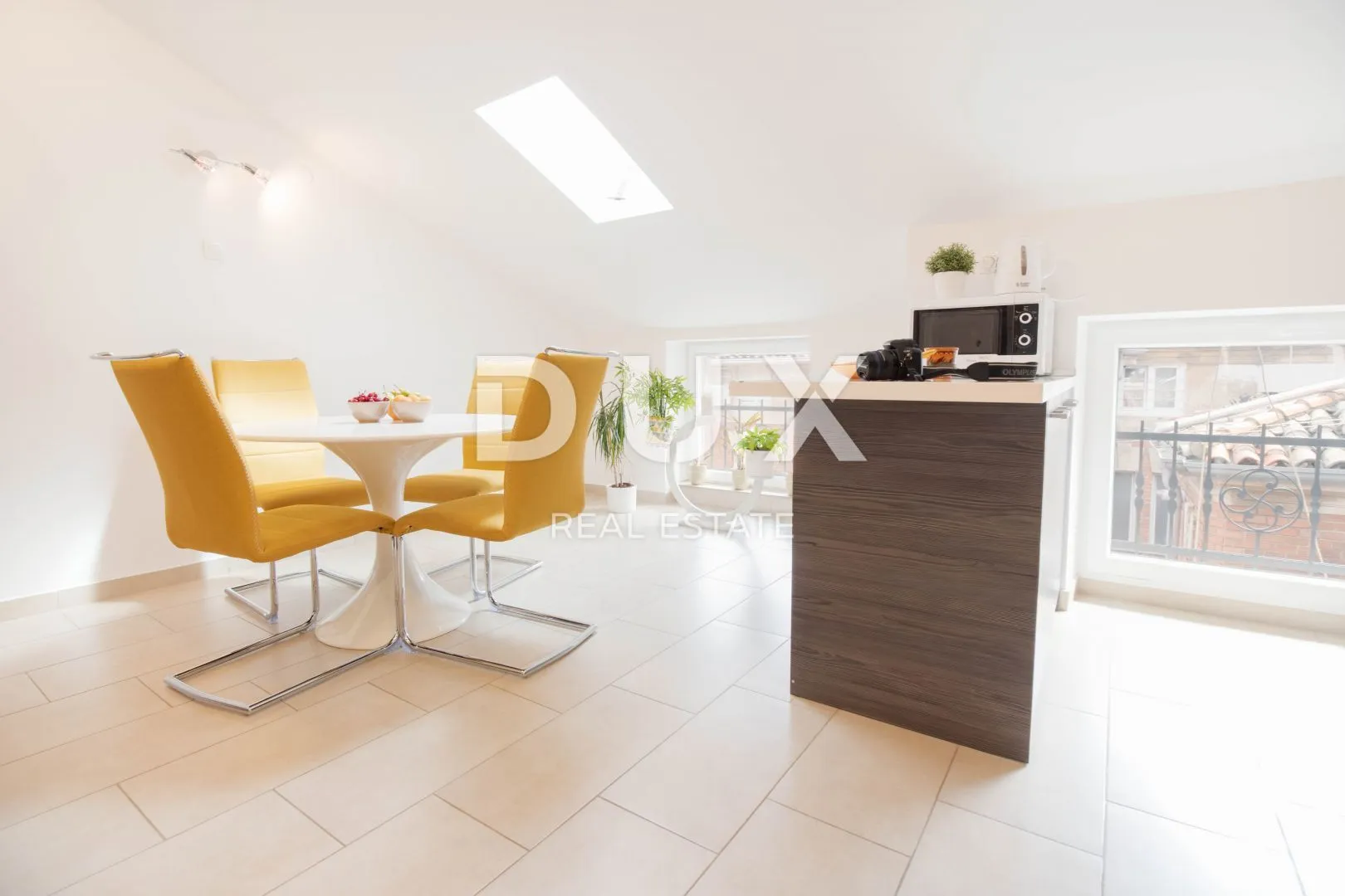rijeka, centar - moderni 2s+db apartman na traženoj lokaciji - slika 13