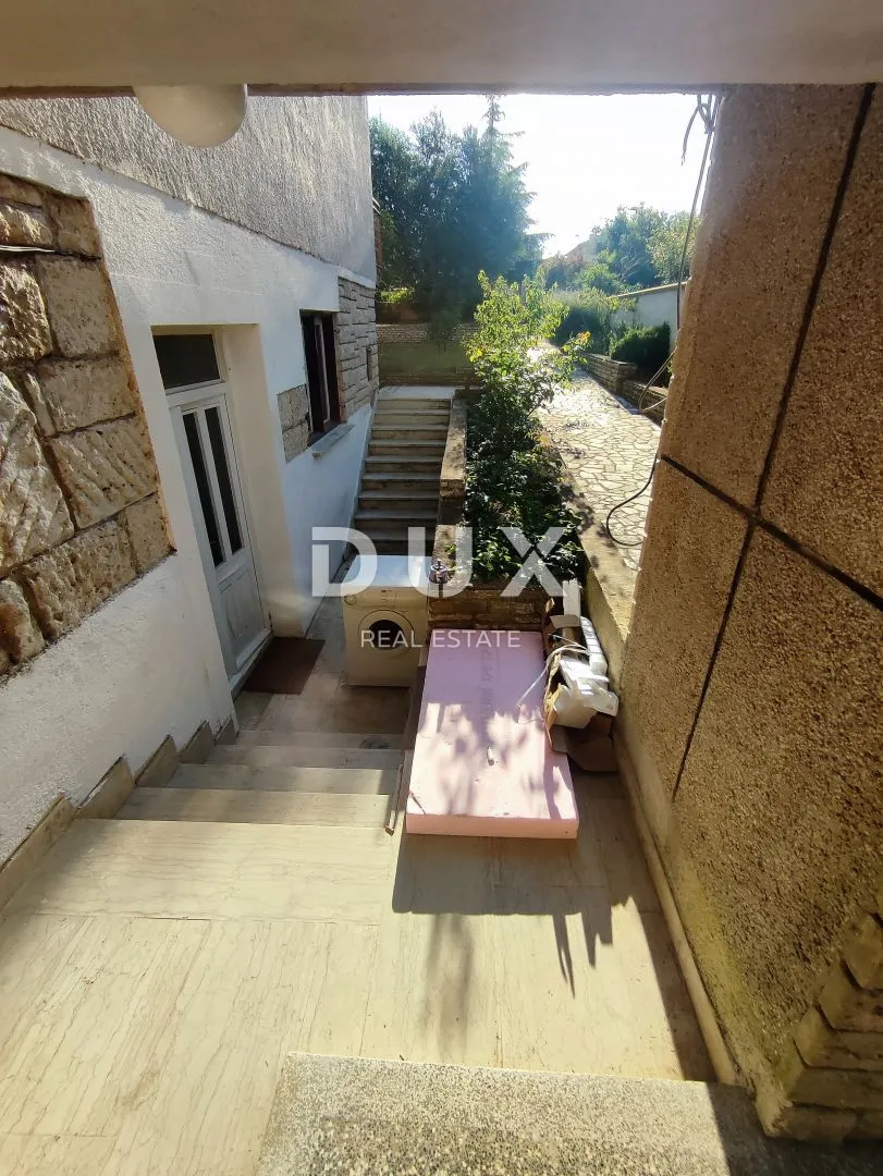 istra, pula - samostojeća kuća na velom vrhu 400m2 - slika 20
