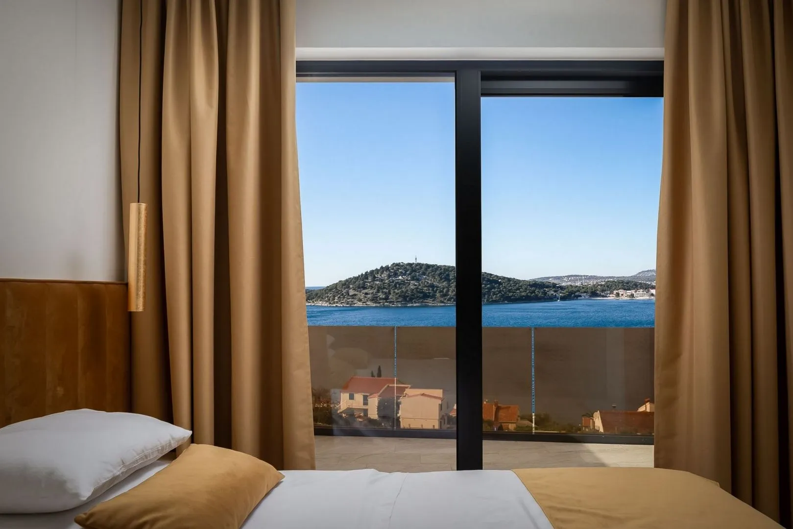 šibenik, rogoznica - prekrasna vila s bazenom u blizini mora - slika 27