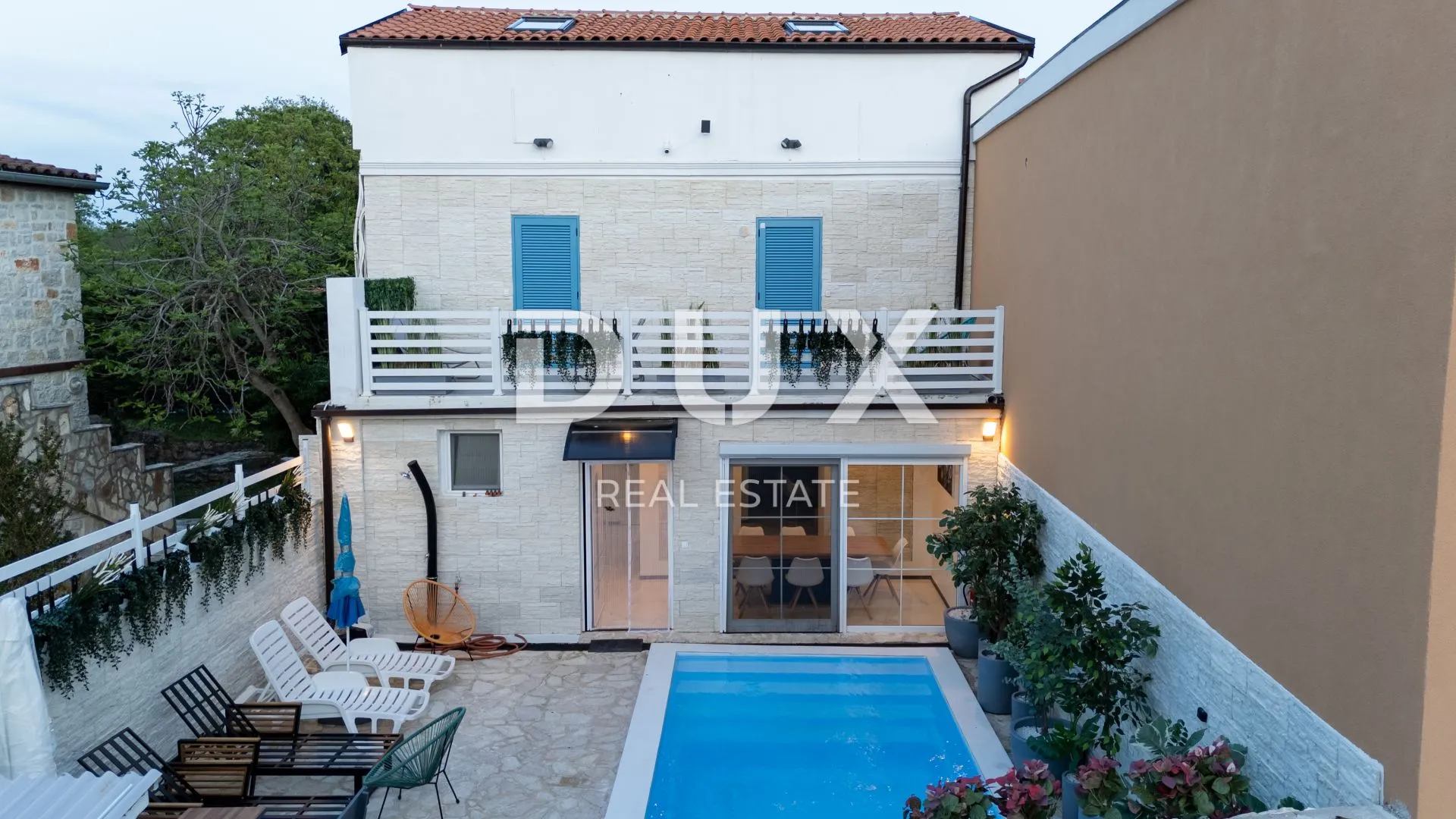 istra, poreč - kamena kuća s bazenom - slika 21