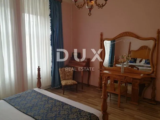 istra, pula - apartmanska kuća u strogome centru s bazenom i okućnicom - slika 9