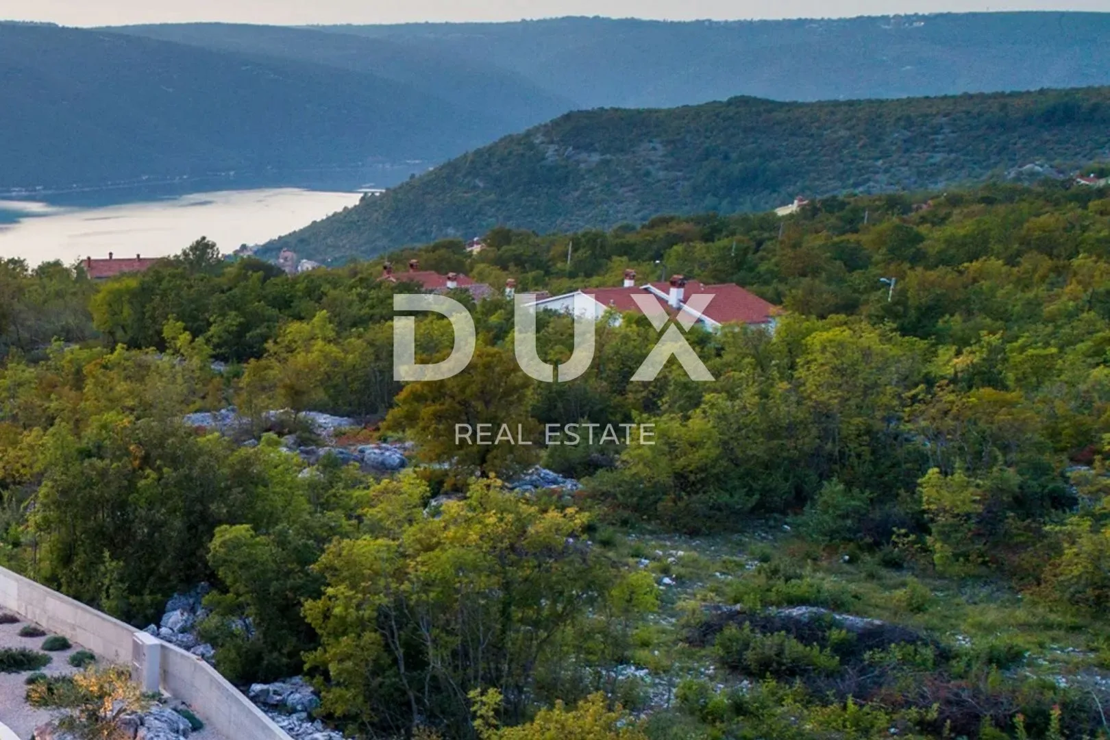 istra, rabac - građevinsko zemljište s pogledom na more - slika 3