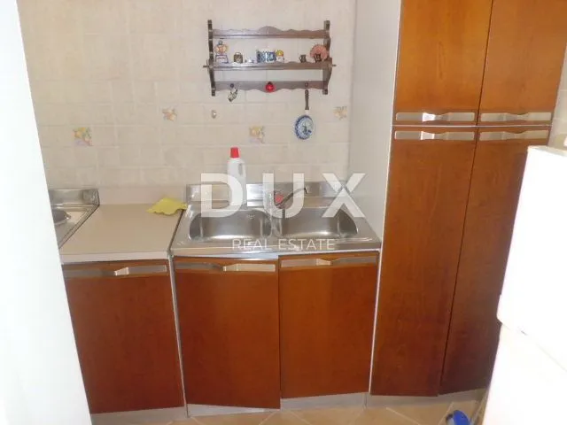 otok krk - ekskluzivna vila sa bazenom - slika 115