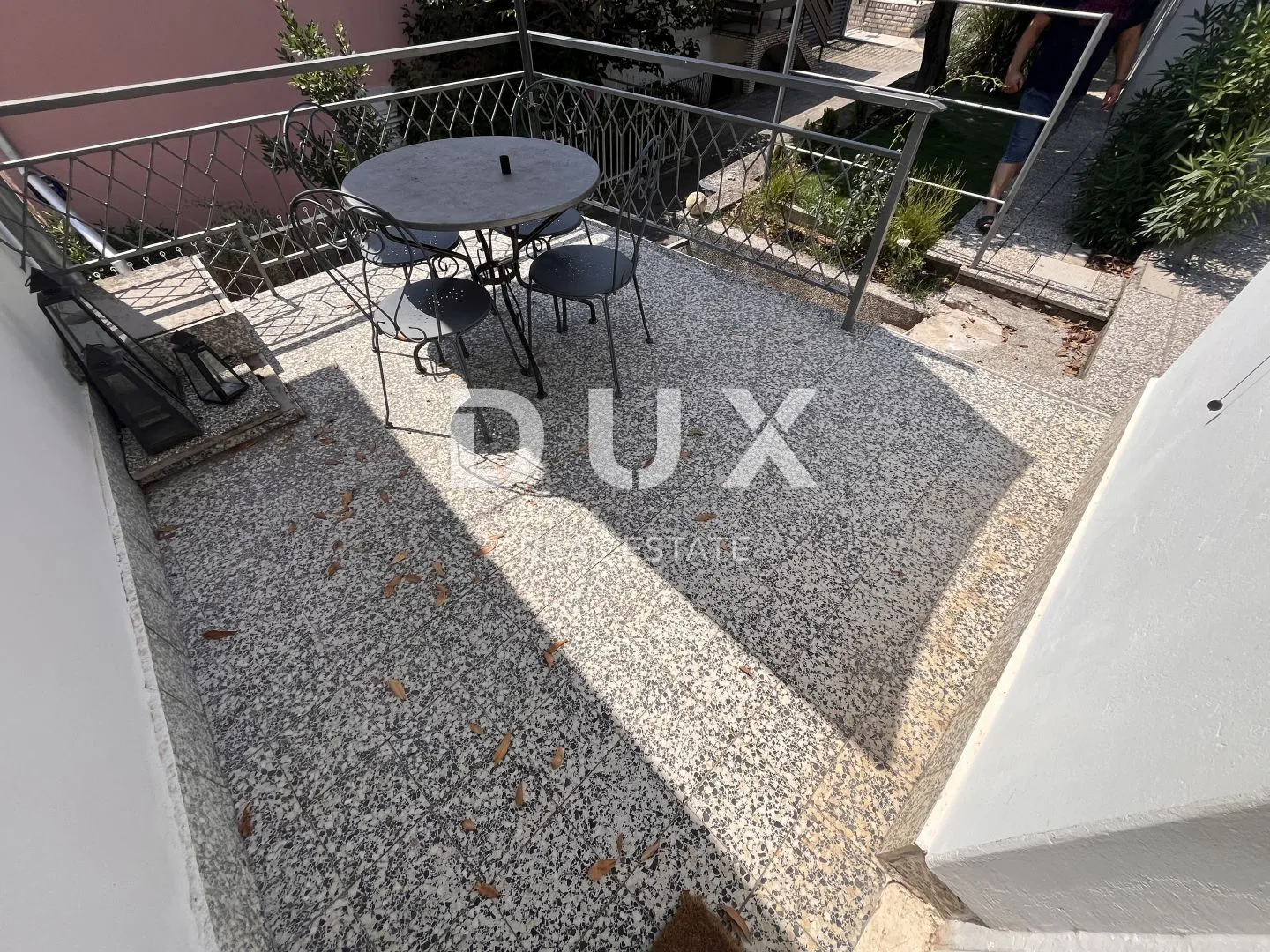crikvenica - dvije kuće s garažom u blizini centra - slika 11