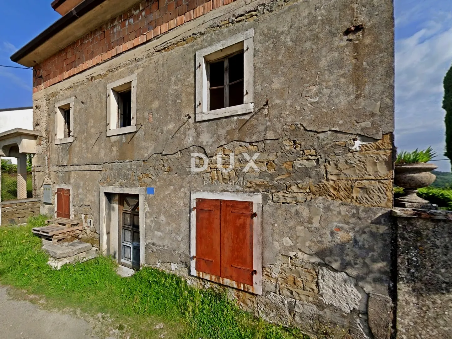 istra, buje - samostojeća kuća za adaptaciju - slika 4