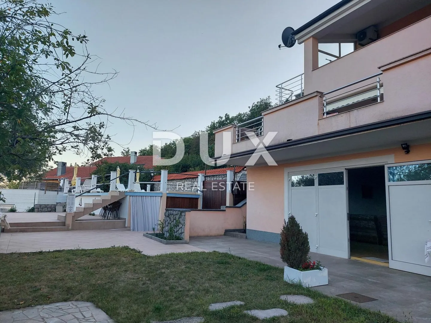 opatija, veprinac - vila 1000m2 s pogledom na more, 6 apartmana i bazenom + okoliš 1000m2 - slika 28