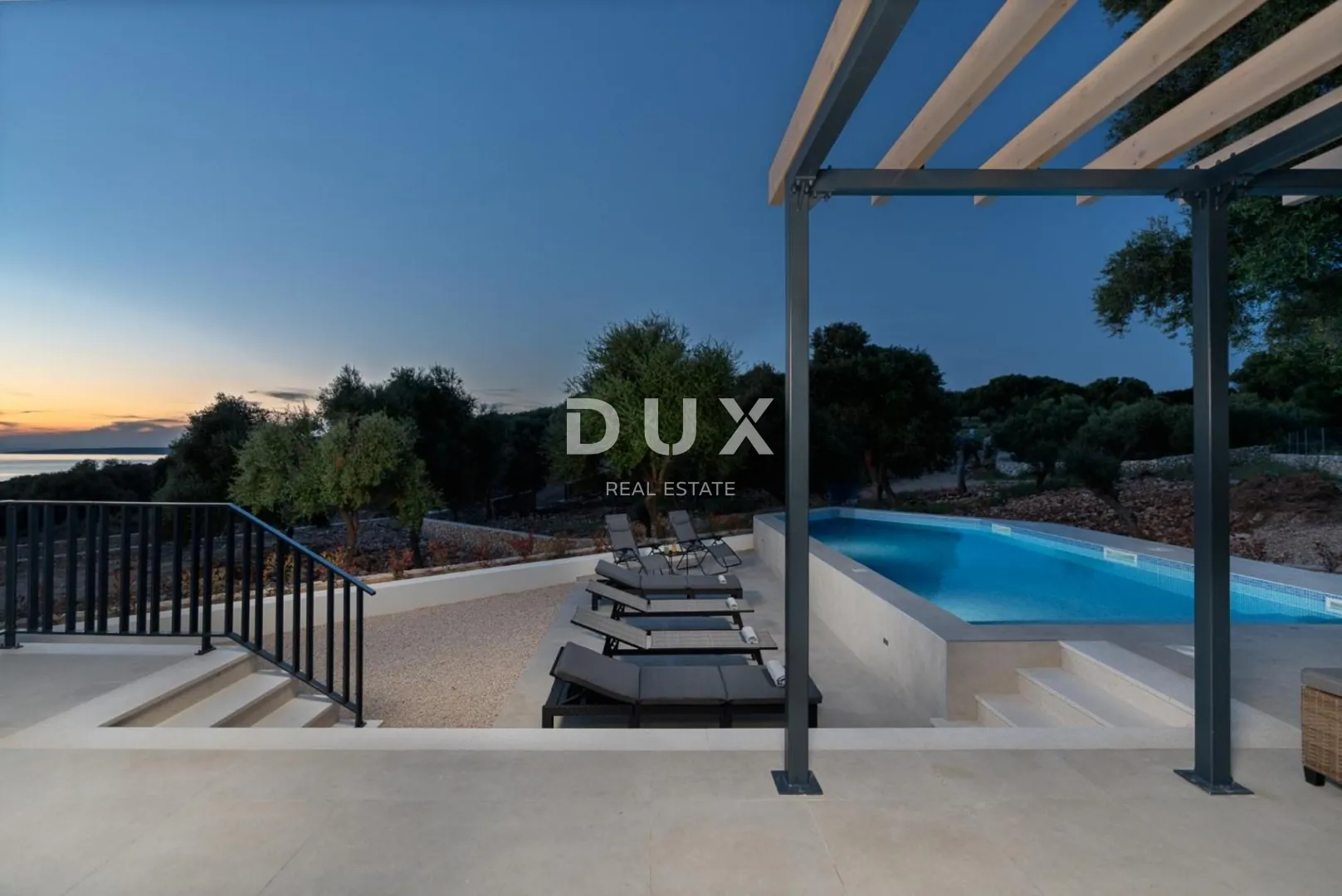 otok pag, lun - luksuzna villa s uhodanim poslom - slika 27