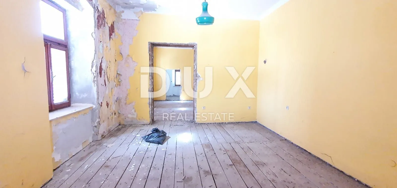 istra, pula - nekretnina s puno potencijala! prilika! - slika 17