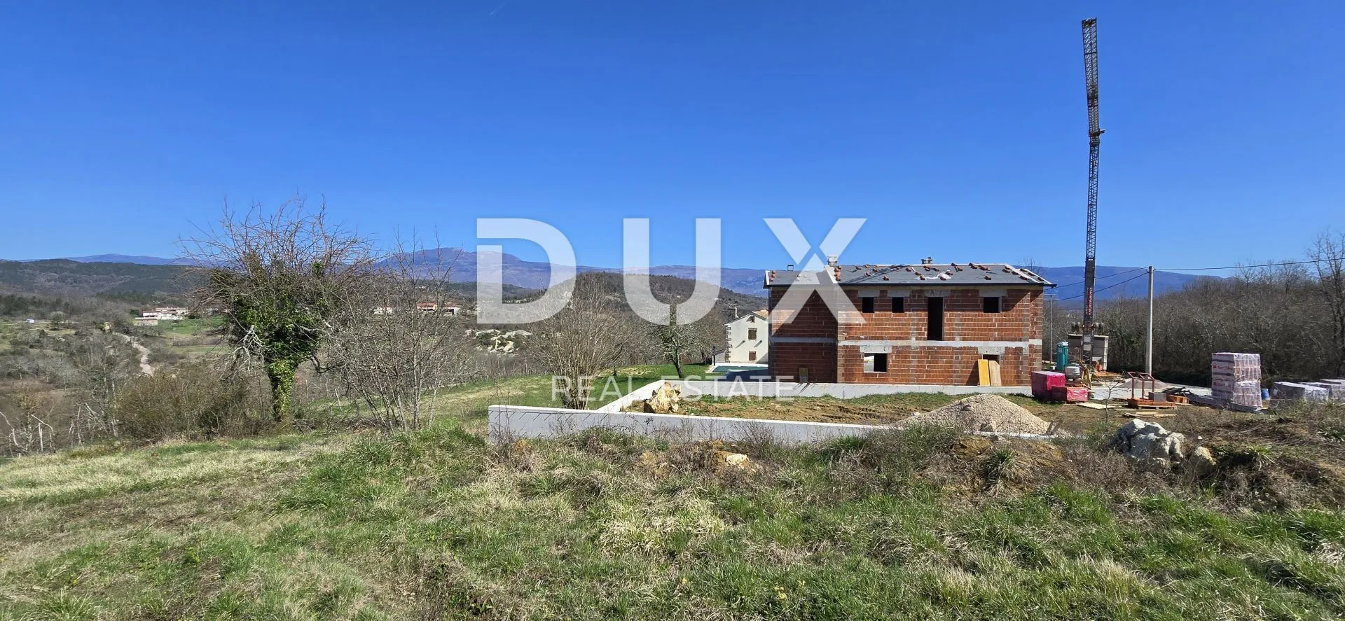 istra, pićan - vila s bazenom u novogradnji - slika 15