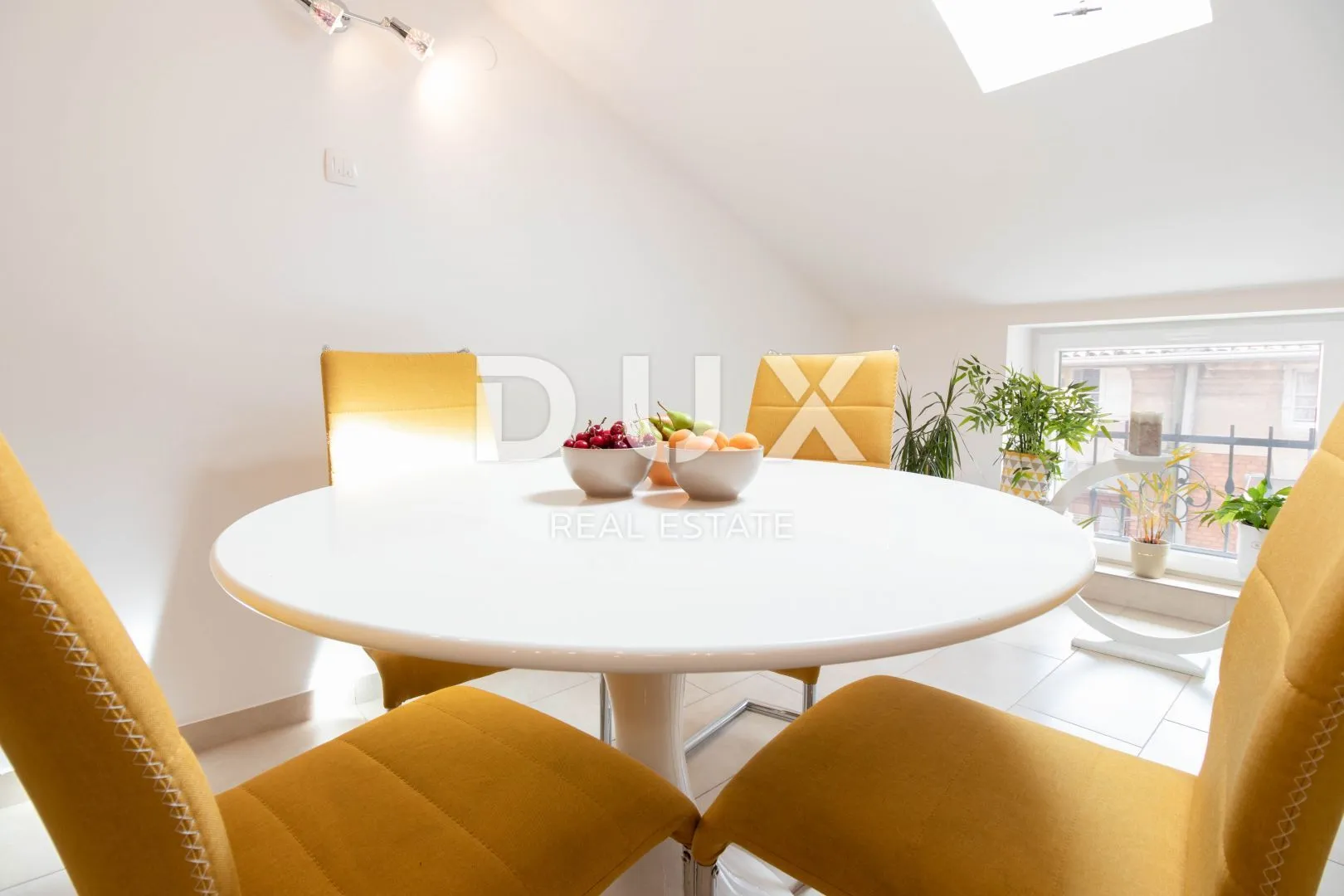 rijeka, centar - moderni 2s+db apartman na traženoj lokaciji - slika 21