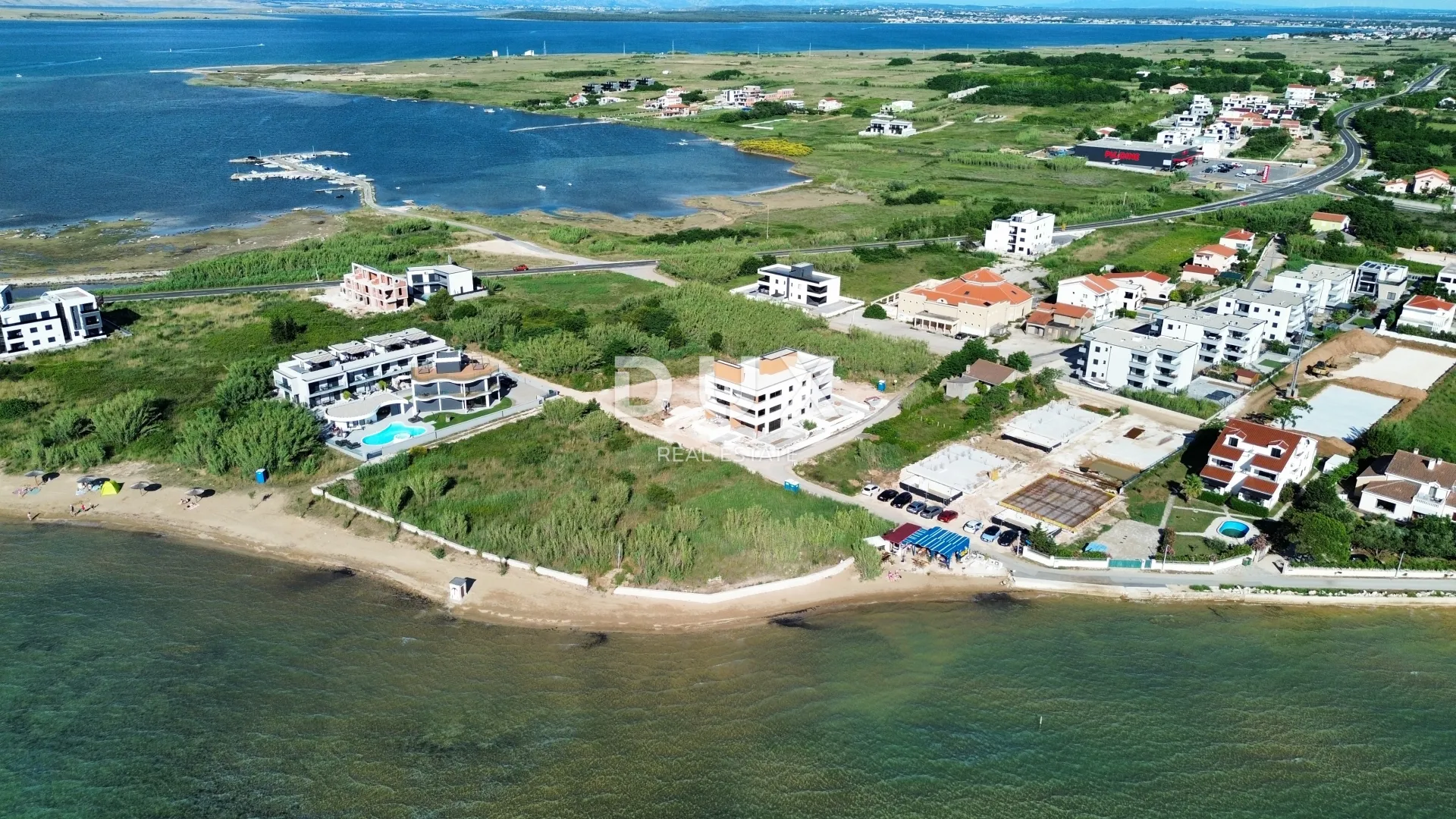 zadar, privlaka - namješten stan sa bazenom 50 metara od pješčane plaže! s3 - slika 13