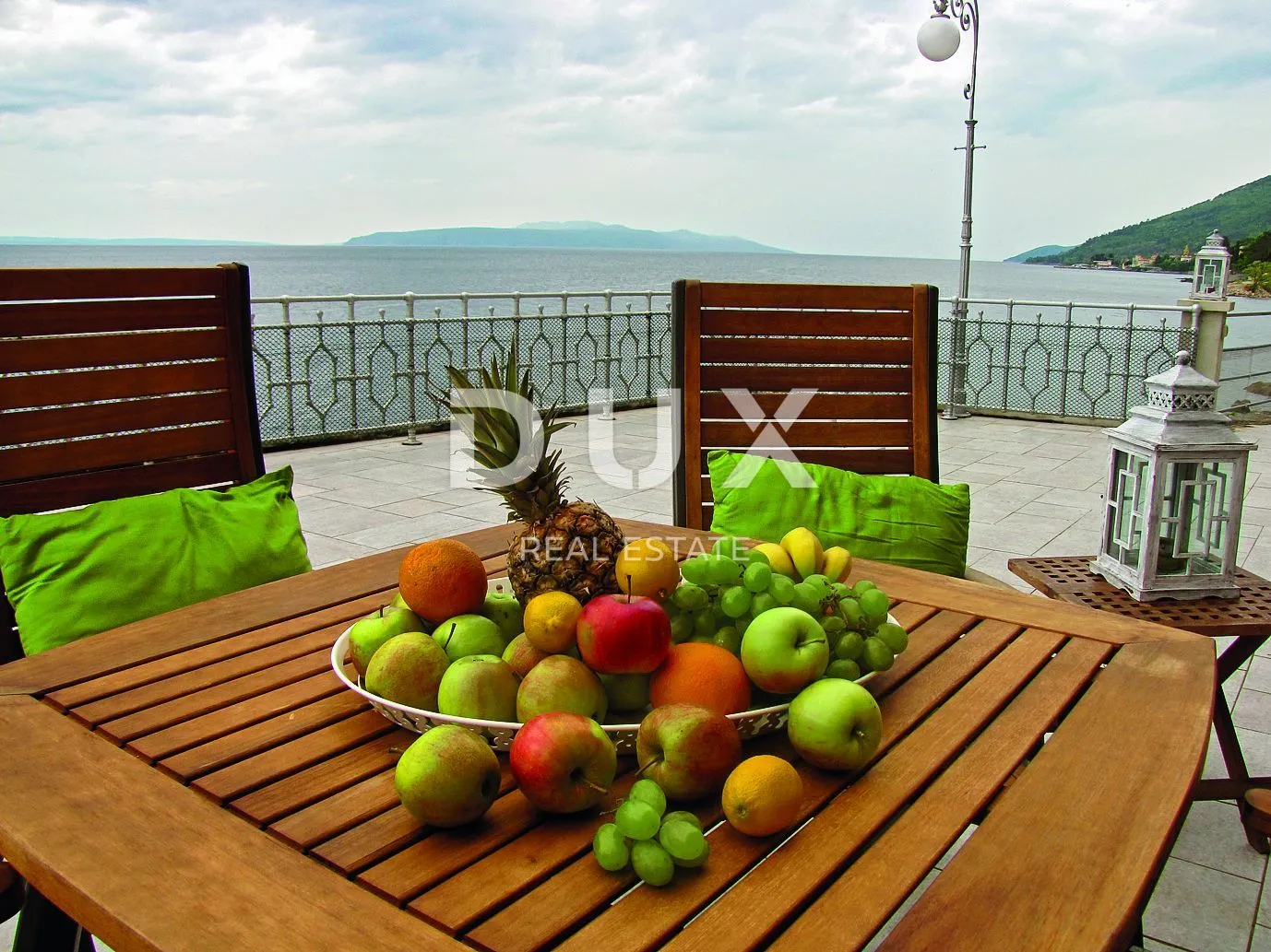 opatija, ičići - dugoročan najam luksuznog stana s vlastitom plažom - slika 19