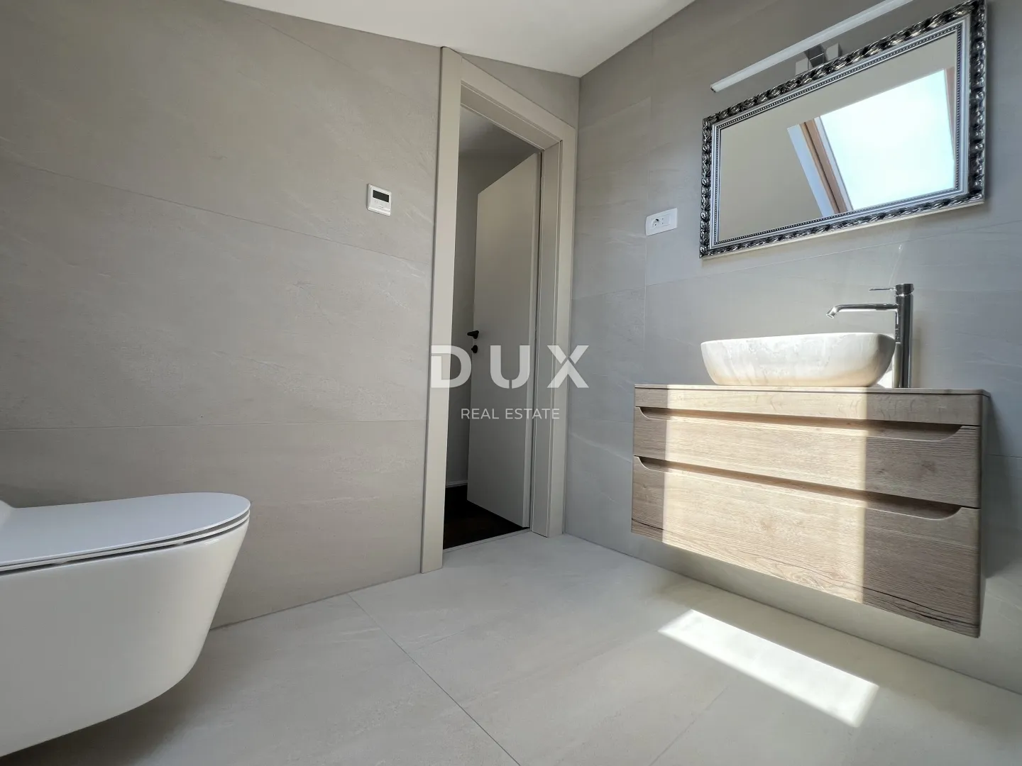 opatija, lovran, trosoban stan, 80 m2, dvije terase, pogled na more - slika 11
