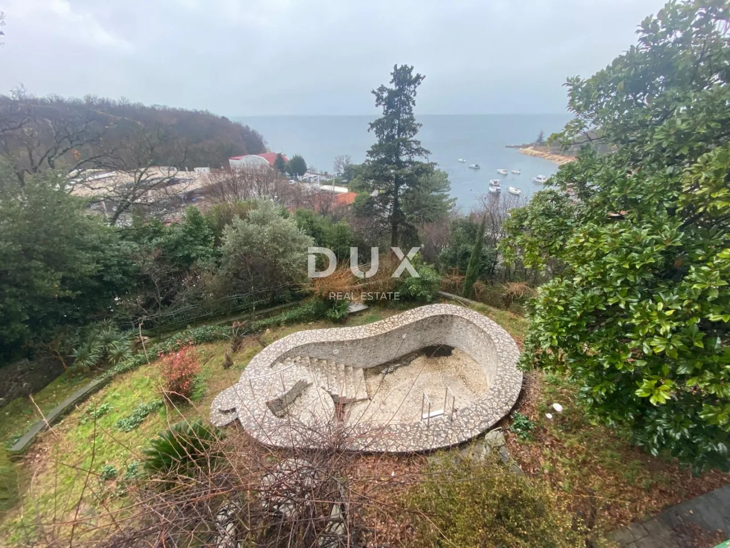 rijeka, kostrena - kuća s bazenom prvi red do mora! prilika! - slika 42