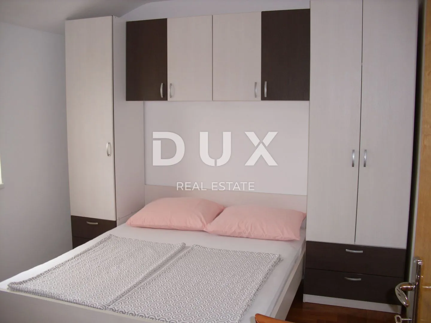 otok krk, malinska - apartman 2s+db sa pogledom i parkingom - slika 17