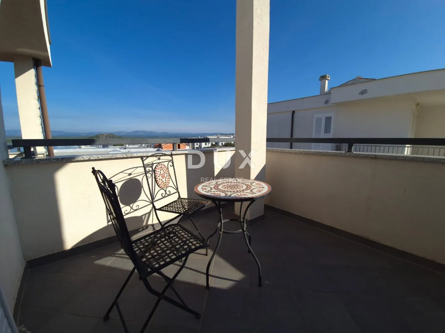 otok otok murter, murter - prilika! ekskluzivan četverosoban penthouse - slika 17