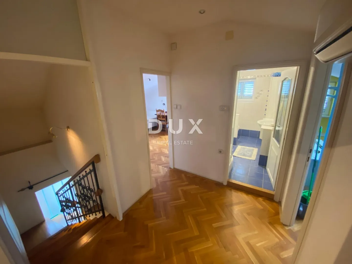 rijeka, trsat - stan 132 m2, 4s+db s panoramskim pogledom na more + dodatni stan 31 m2! prilika! - slika 25