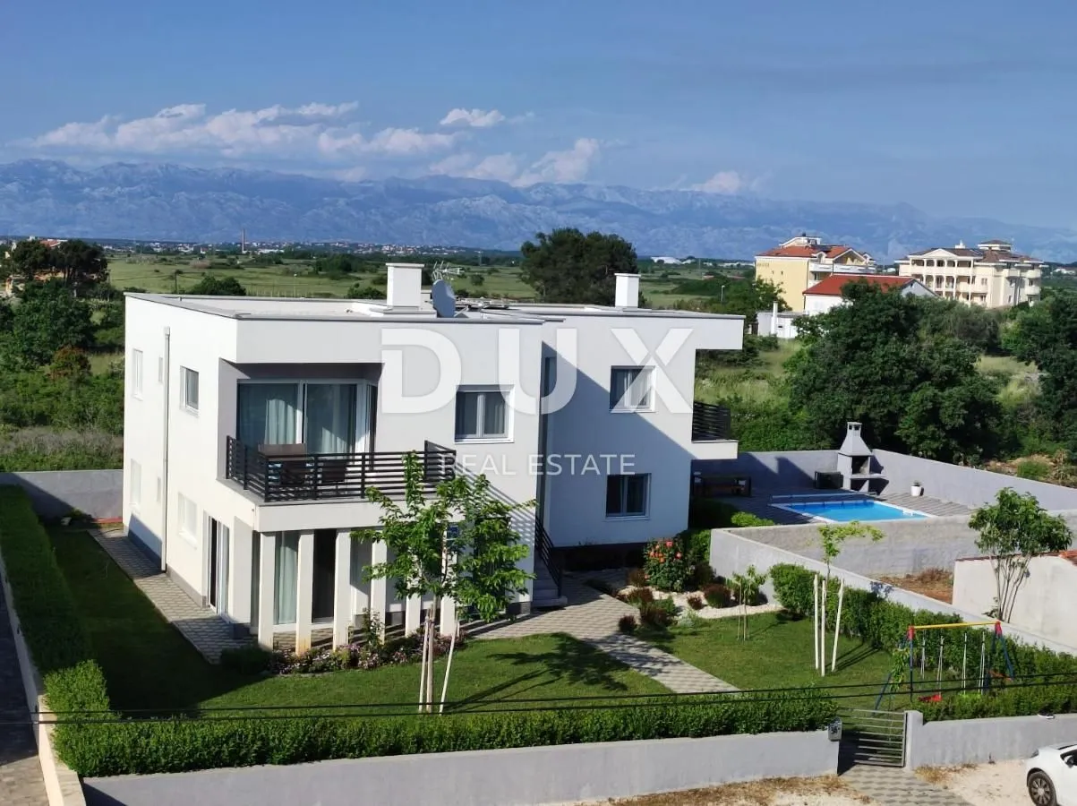 zadar, zaton - moderna vila s grijanim bazenom - slika 4