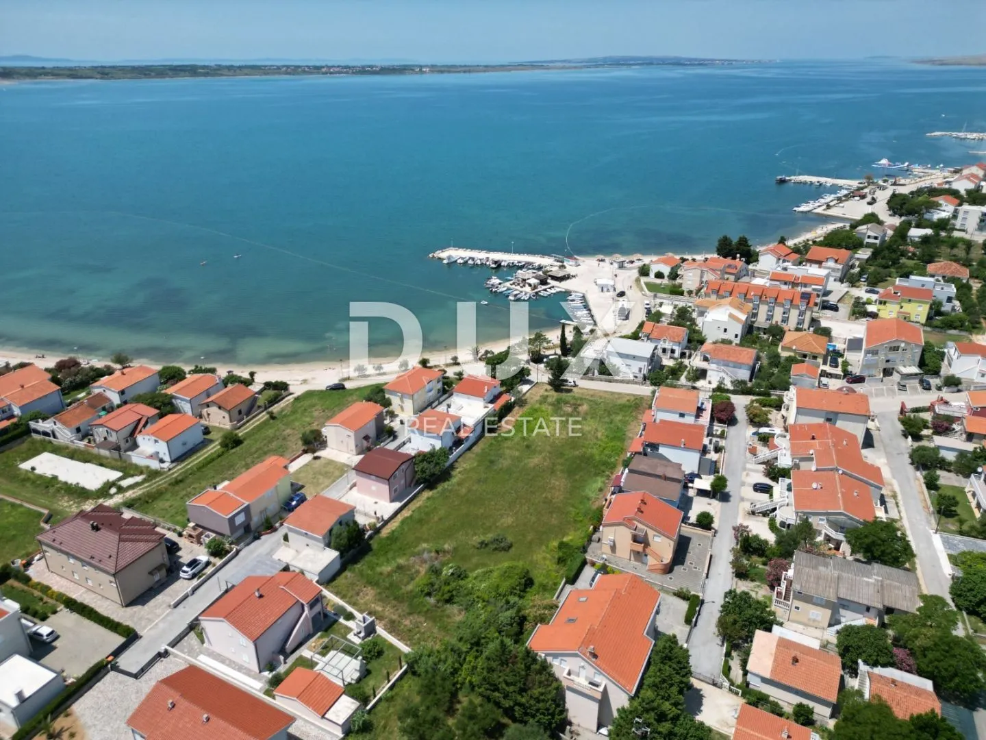 zadar, vrsi - građevinsko zemljište na 30m od mora - slika 2