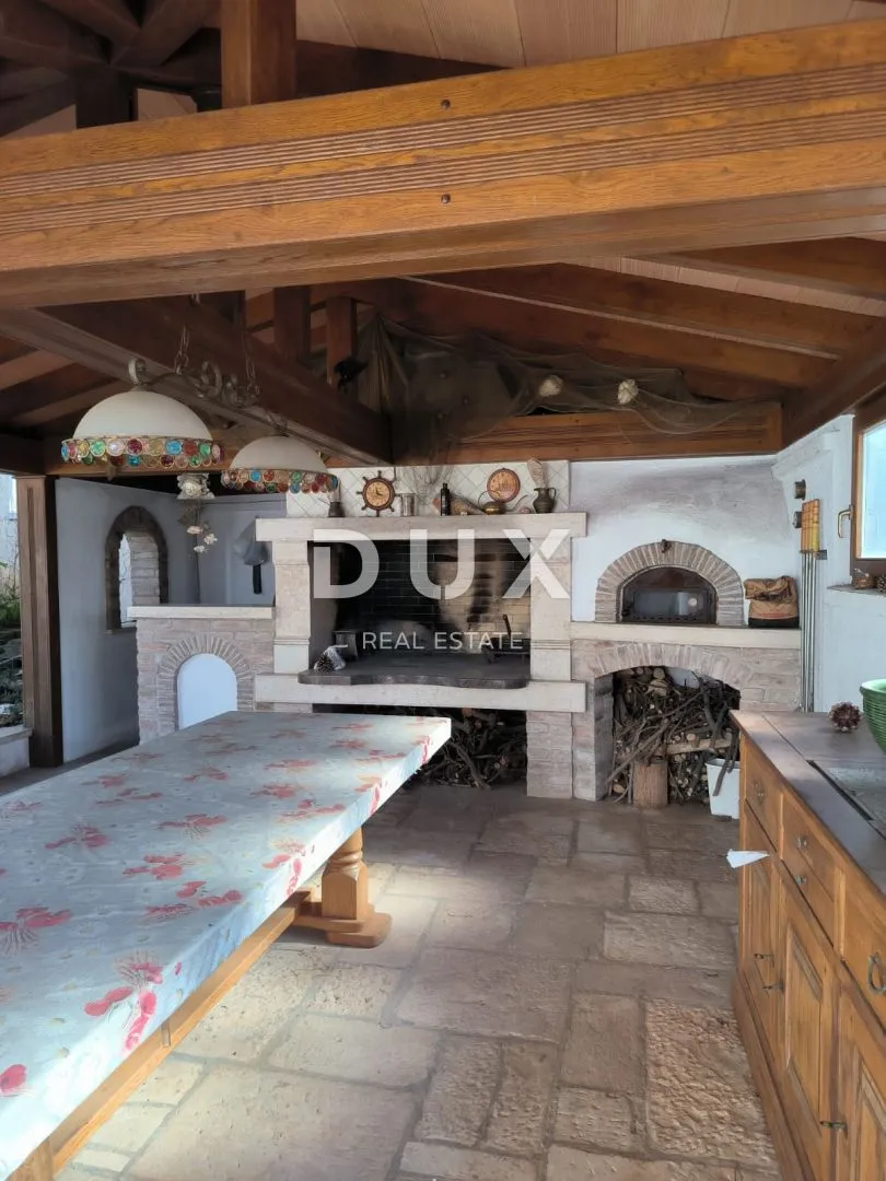 istra, umag - raskošna vila prvi red do mora! - slika 19
