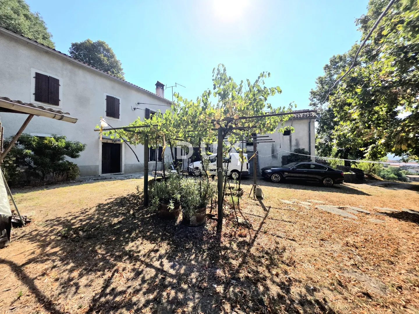 istra, buzet, kuća, 160 m2, stancija s 26724 m2 zemljišta - slika 3