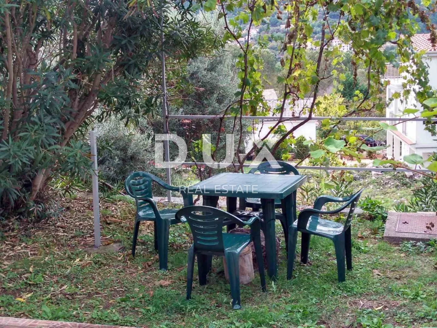 otok krk, baška - kamena kuća sa dvije stambene jedinice - slika 4