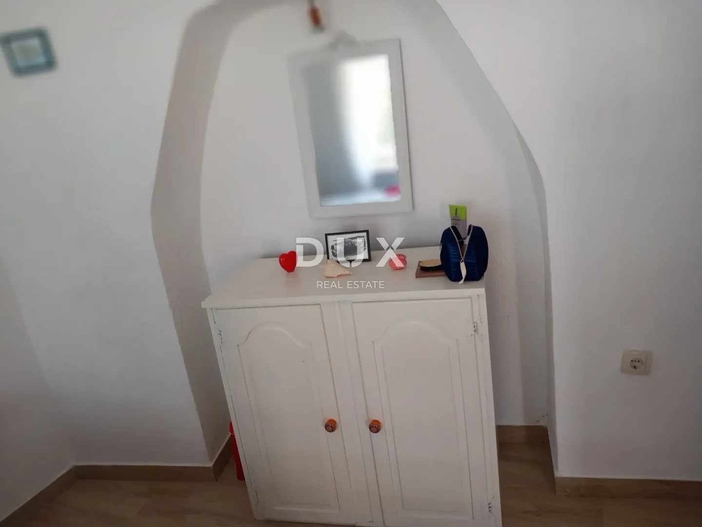 otok krk, grad krk (šira okolica) - prizemnica sa okućnicom - slika 14