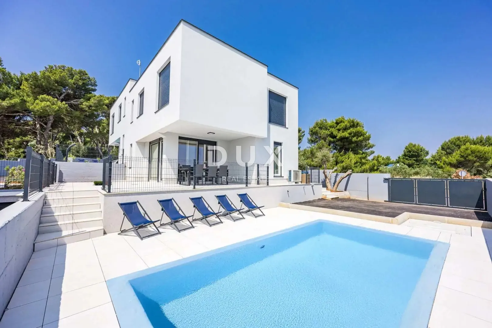 ISTRA, PREMANTURA - Dvojna luksuzna vila, nadomak prirodnih plaža - Premantura, Medulin