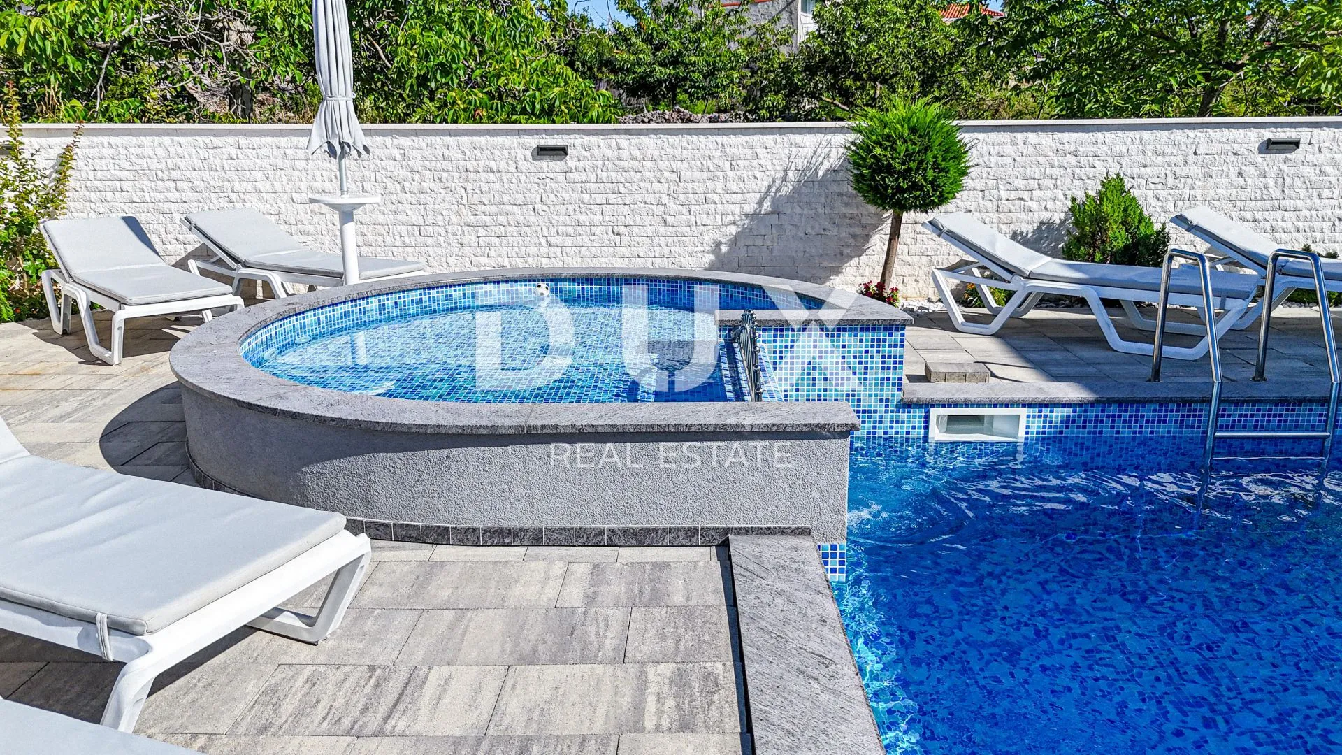 otok krk, krk (okolica) - luksuzna vila kvalitetno opremljena - slika 5