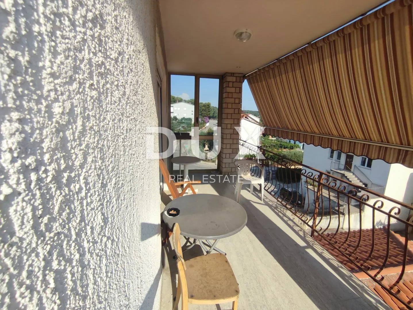 istra, pula - prostrana kuća od 673 m2 s pogledom na more - slika 31
