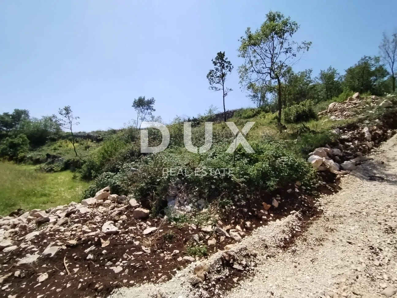 istra- labin- građevinsko zemljište 547 m2 okolica ! - slika 3