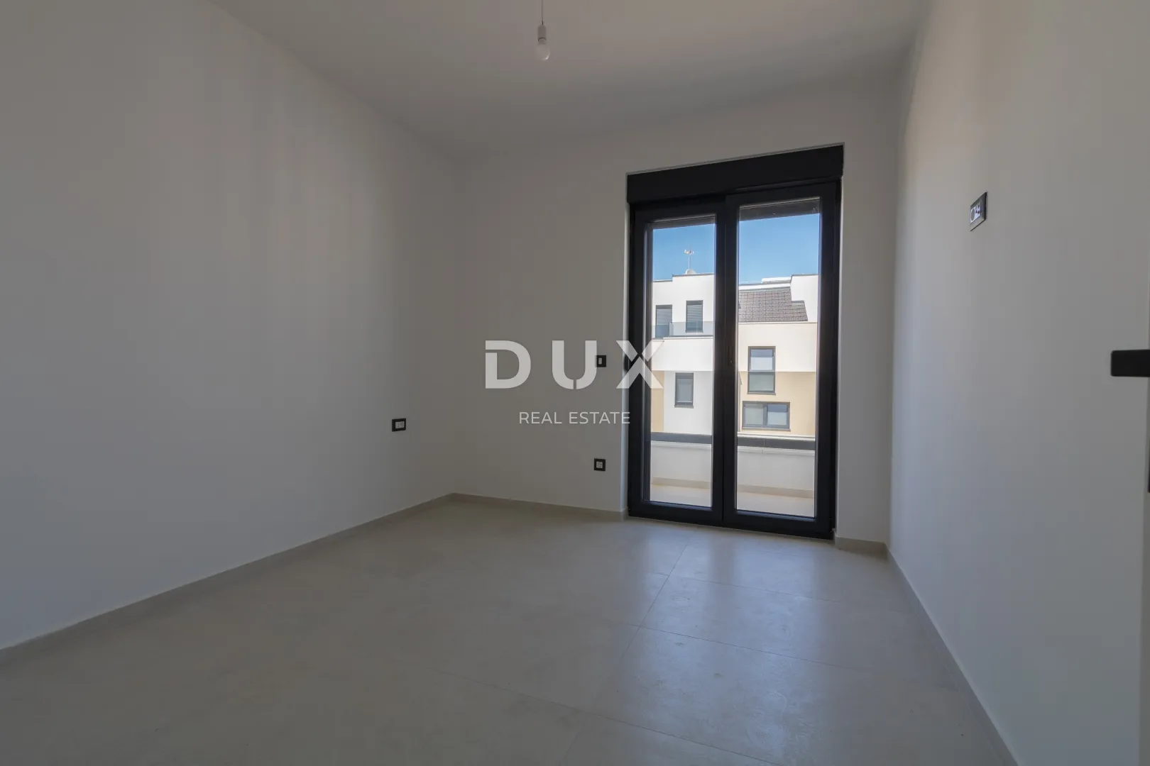 dalmacija, murter - novi duplex 5min od plaže! - slika 8