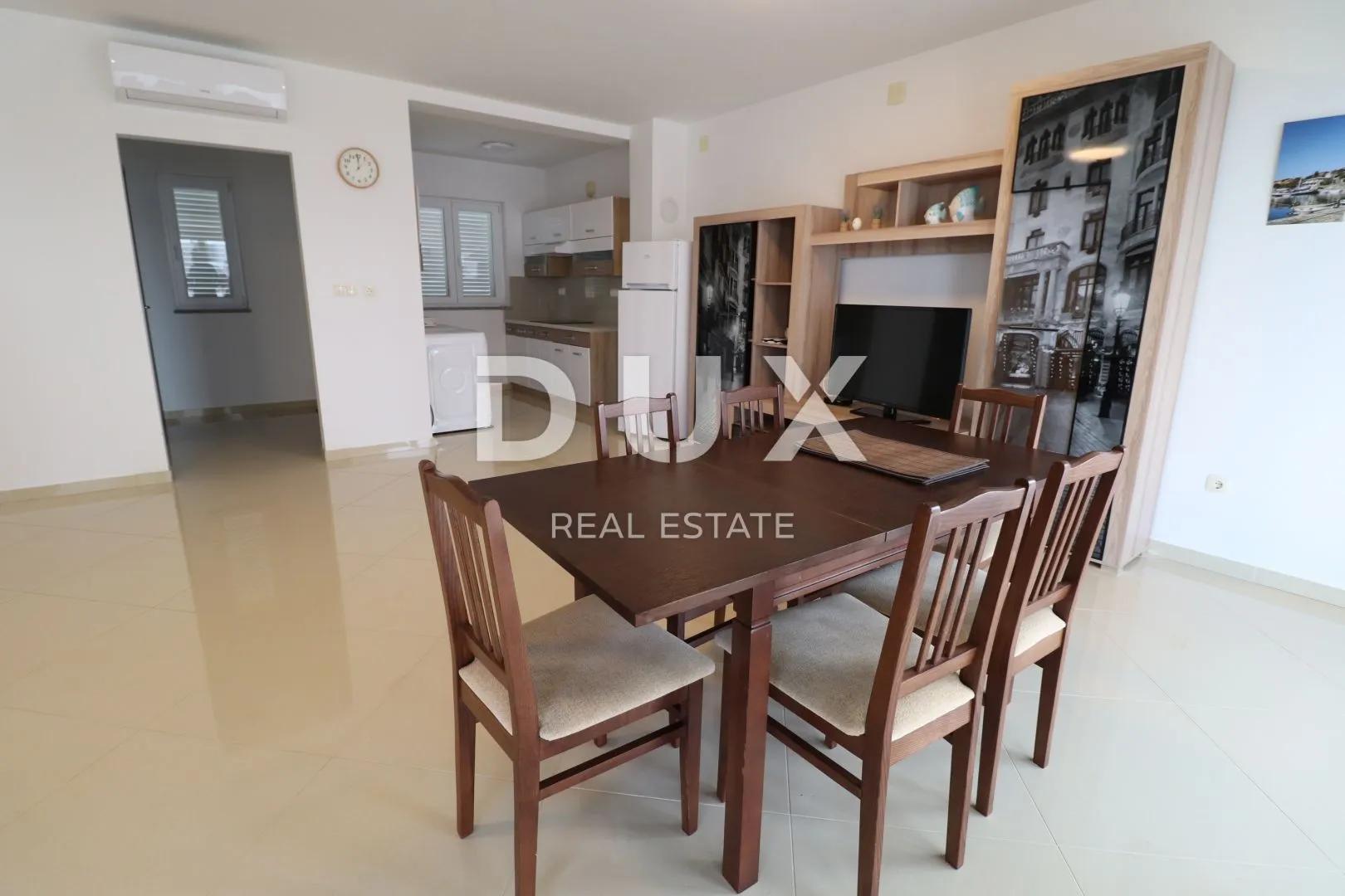 NOVI VINODOLSKI, SMOKVICA - Apartman pored mora - Klenovica, Novi Vinodolski