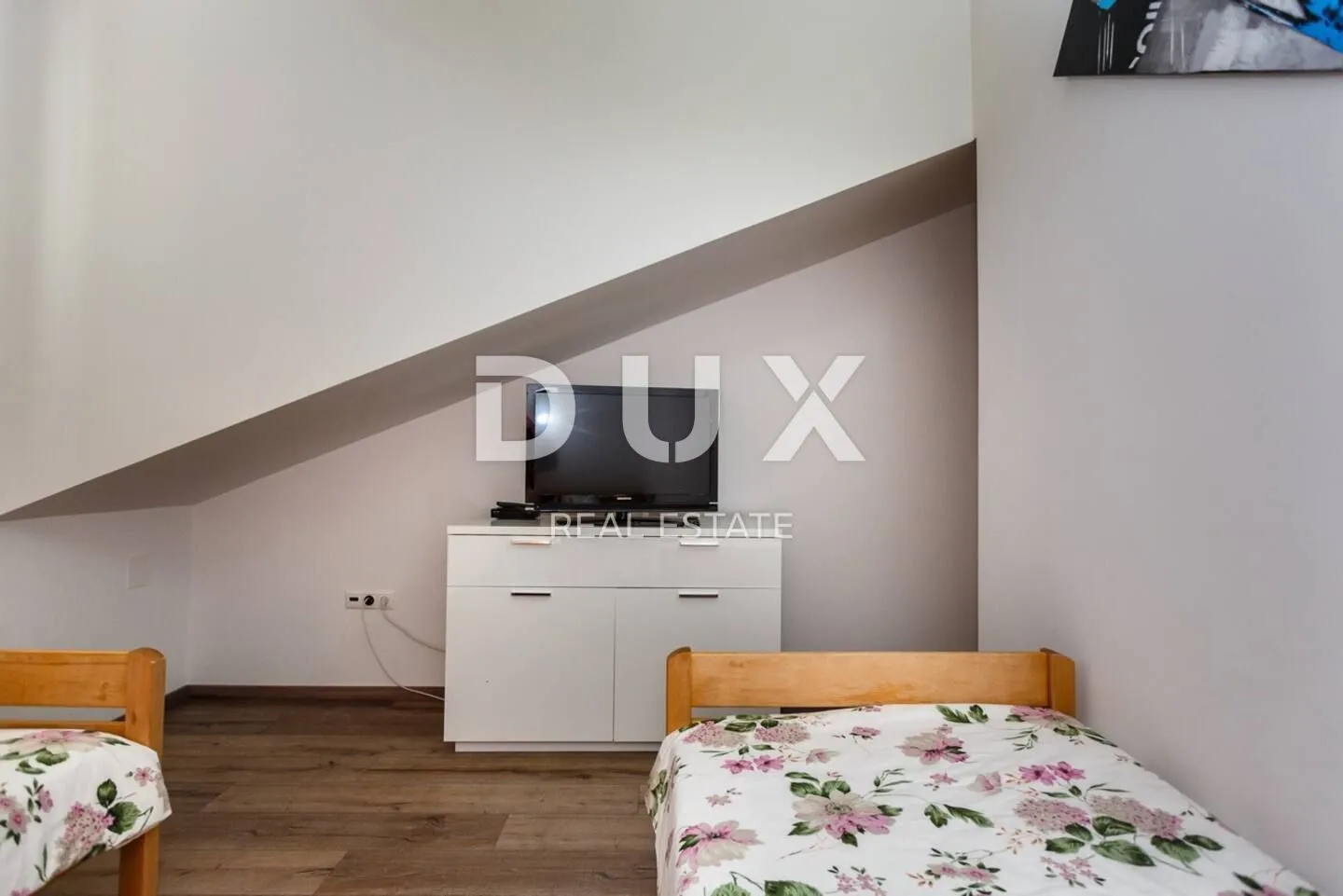 otok krk, vrbnik - apartman 95 m2 sa pogledom na more - slika 12