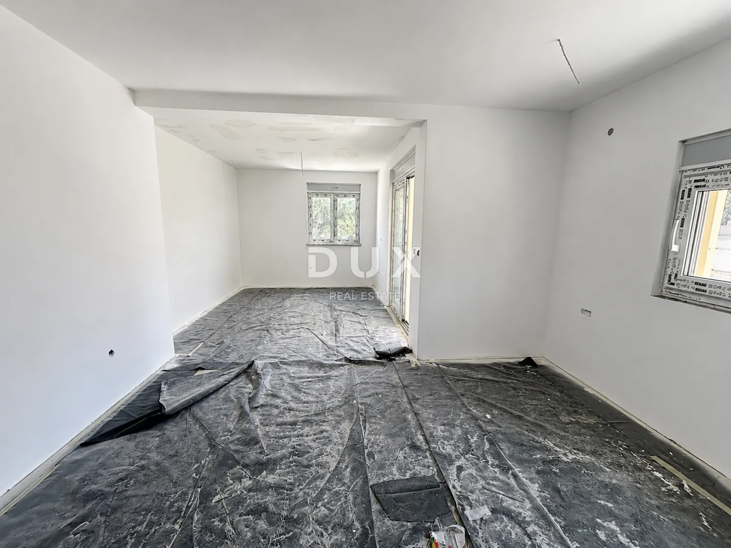 šibenik, vodice – stan u prizemlju s 133m2 vrta, novogradnja! - slika 8