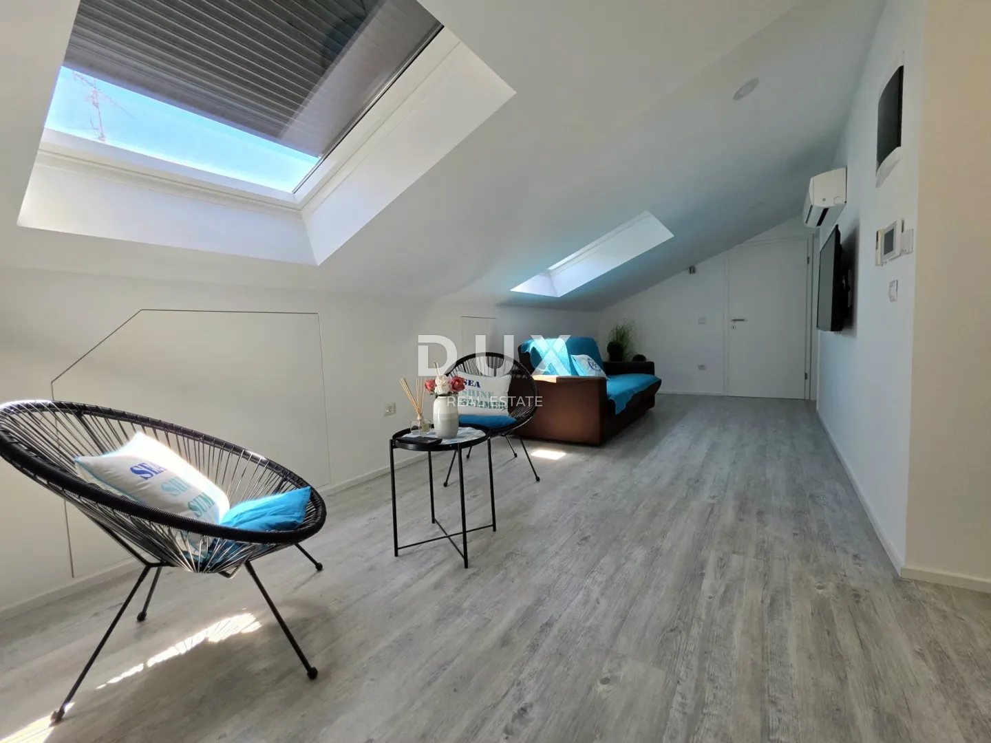 istra, poreč, 290.00 m2, pješačka zona, tri stana - slika 35