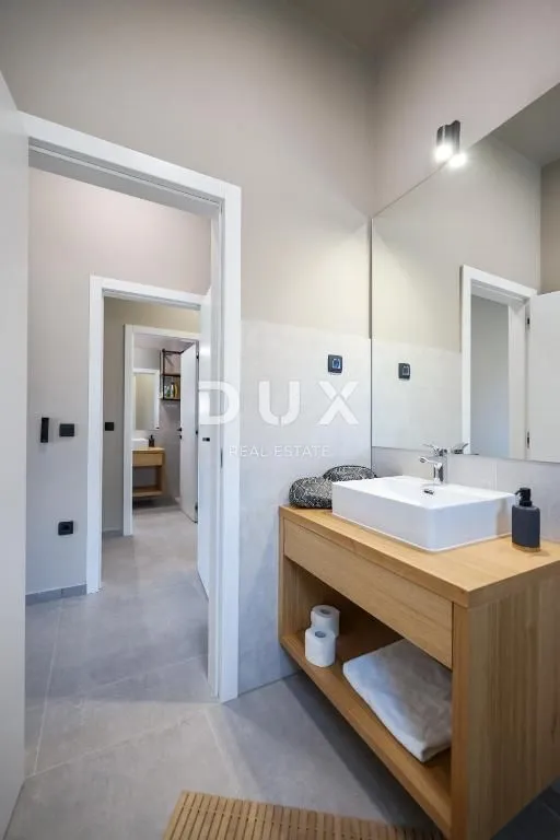zadar,zaton - luksuzna vila s pogledom na more - slika 29