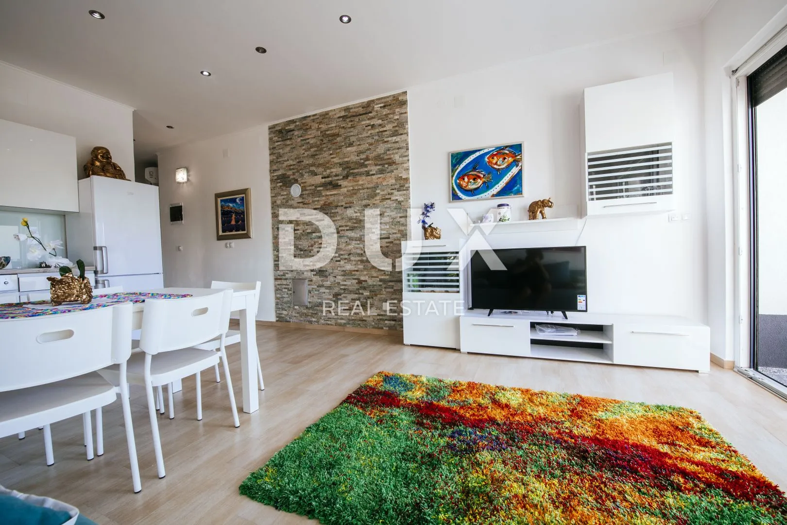otok pag, košljun - vila pored mora sa 4 apartmana - slika 11