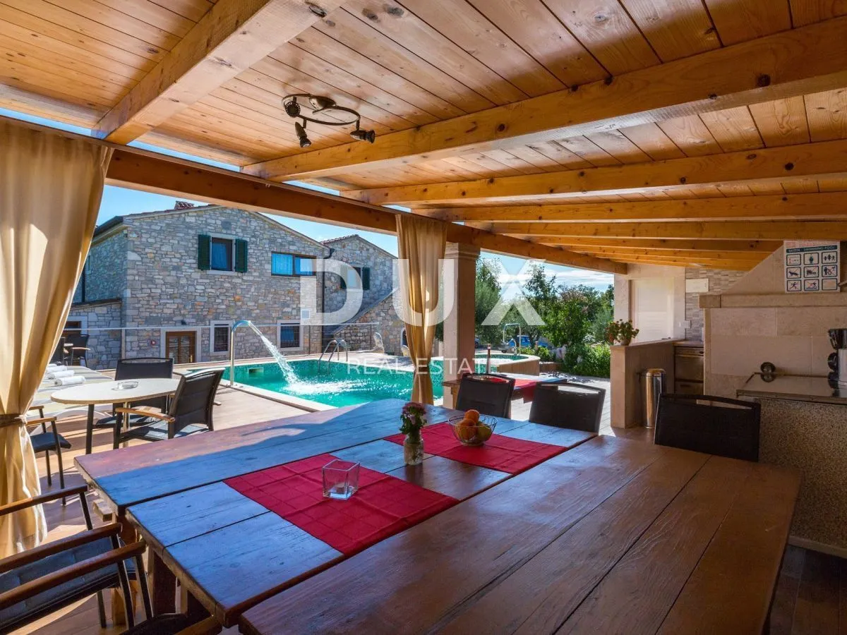 istra, poreč - vila s restoranom u blizini mora - slika 5