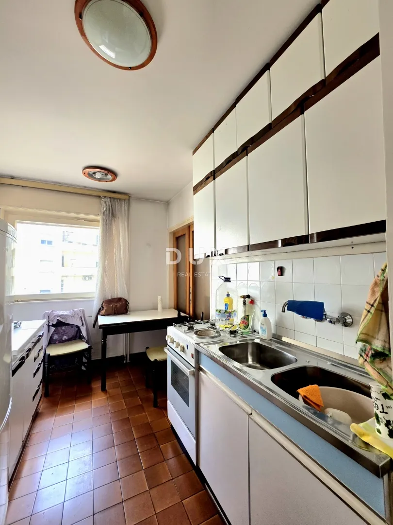 pula, šijana, trosoban stan, 62.81 m2, za renovaciju - slika 12