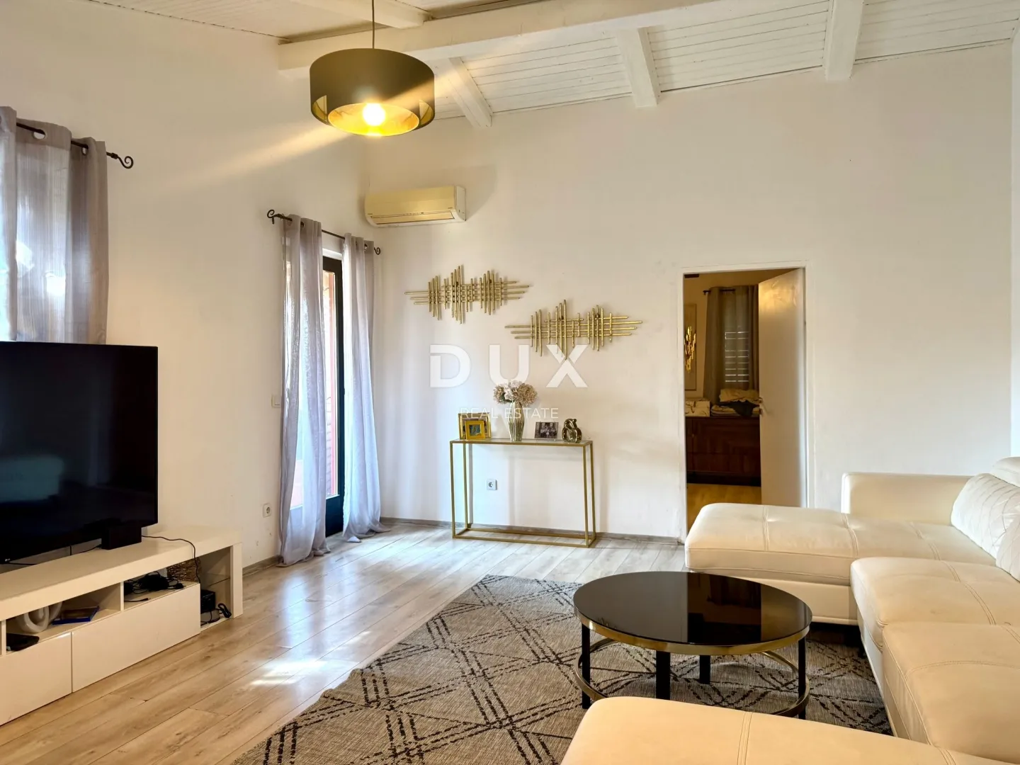 istra, ližnjan - prostrani trosoban stan s tri balkona, 122 m2 - slika 3