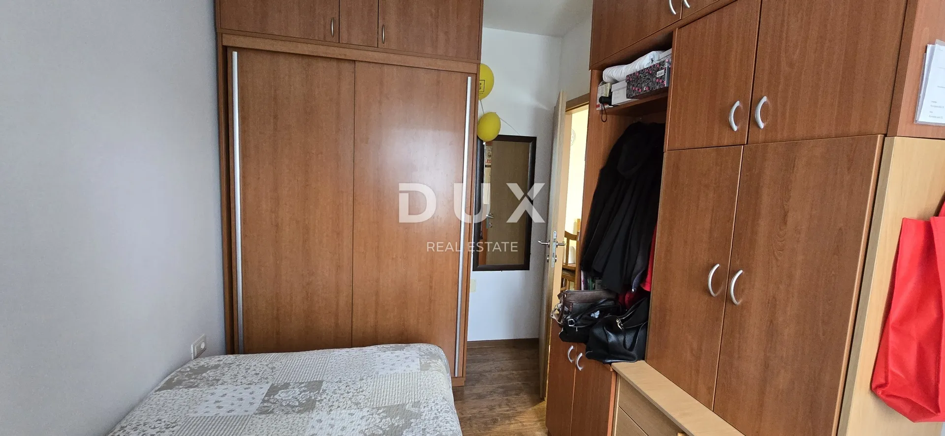 istra, pazin - prostran stan s dva dodatna prostora i vrtom - 2 stambene jedinice - slika 32
