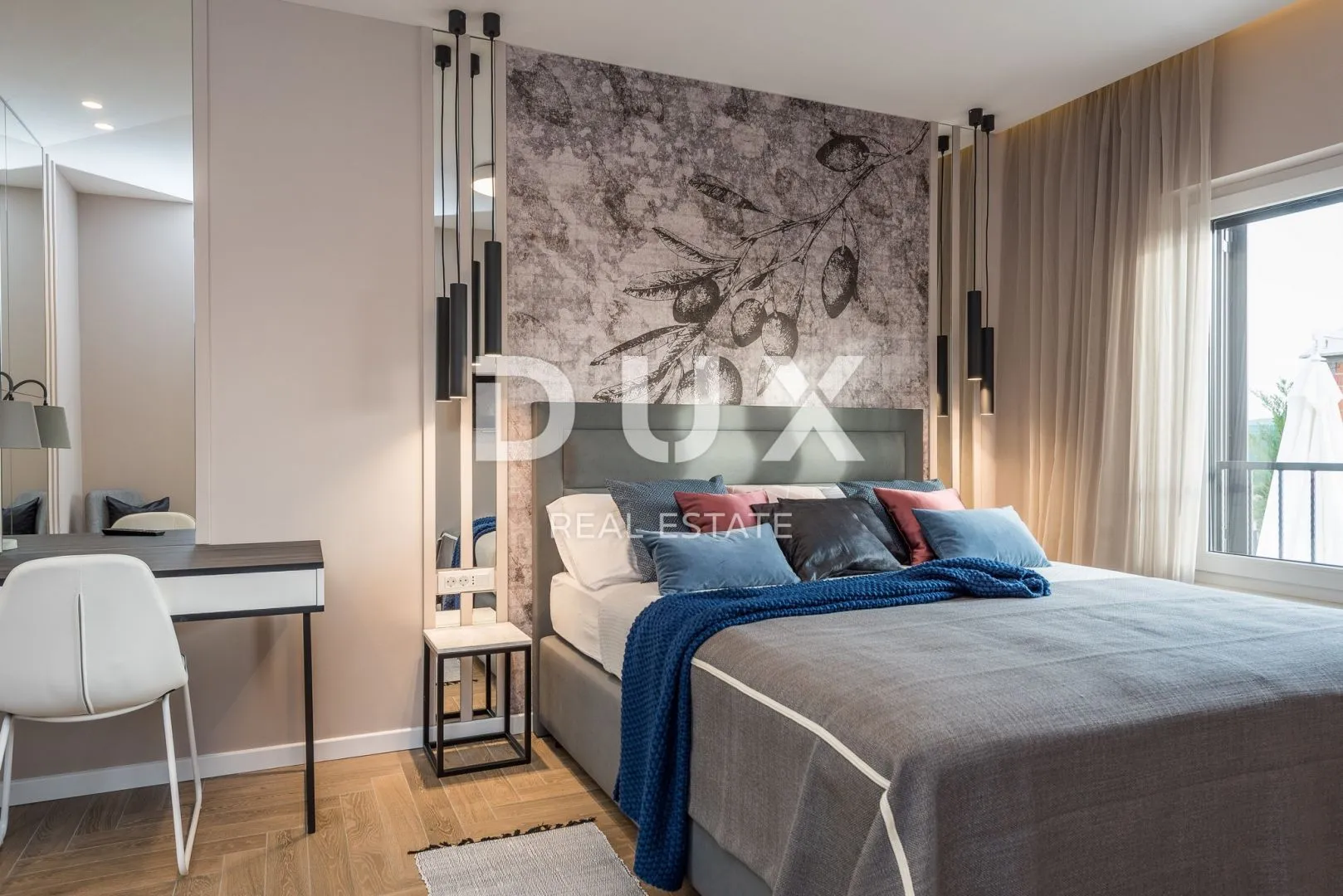 zadar, gorica - prekrasna luksuzna vila s grijanim bazenom - slika 24