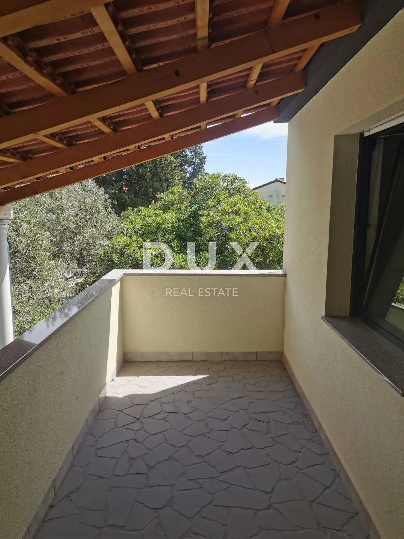 otok krk, grad krk - apartman s pogledom na more - slika 3