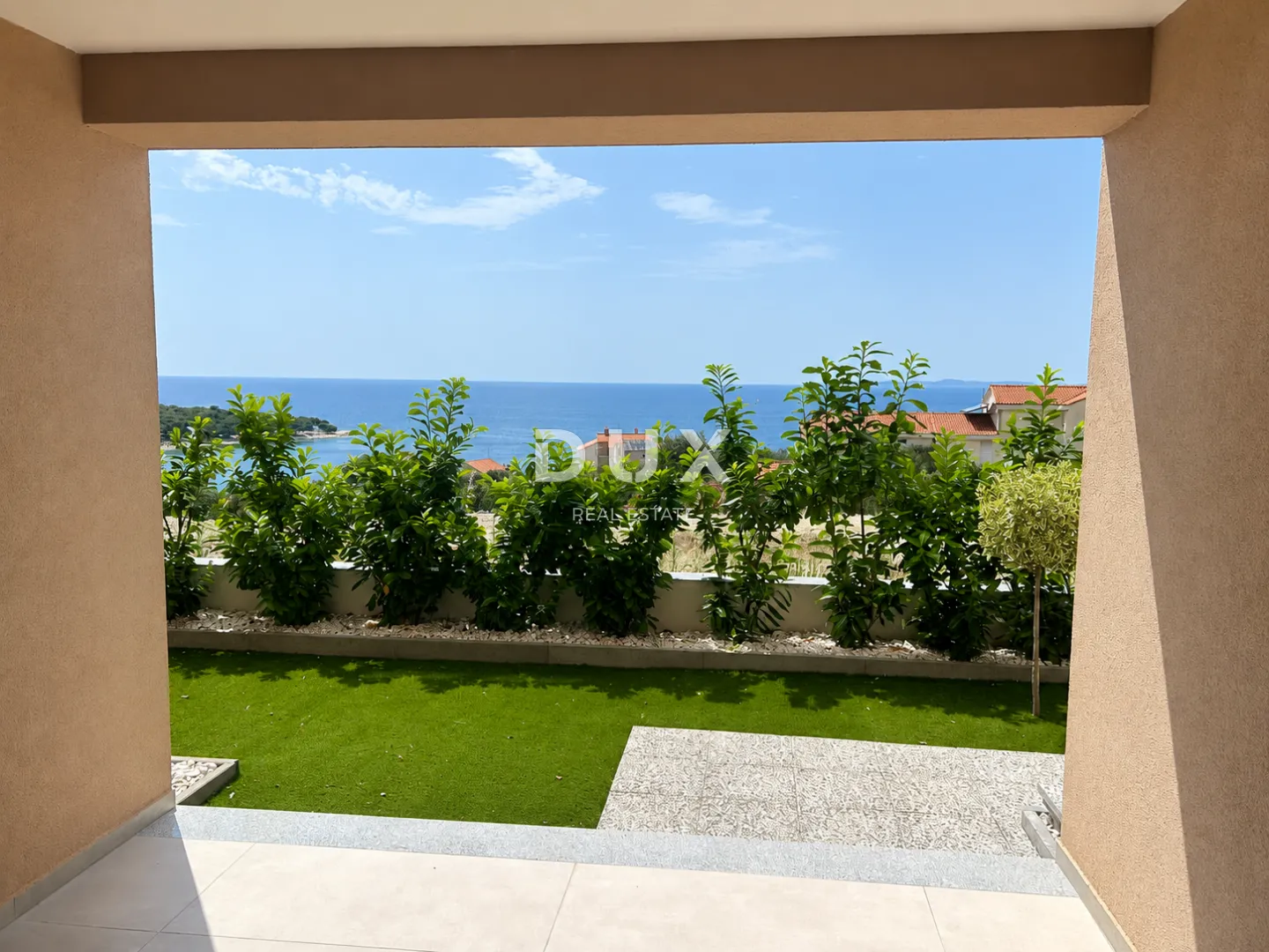 primošten, dolac – stan u prizemlju s vrtom od 64 m², 2 spavaće sobe - slika 15